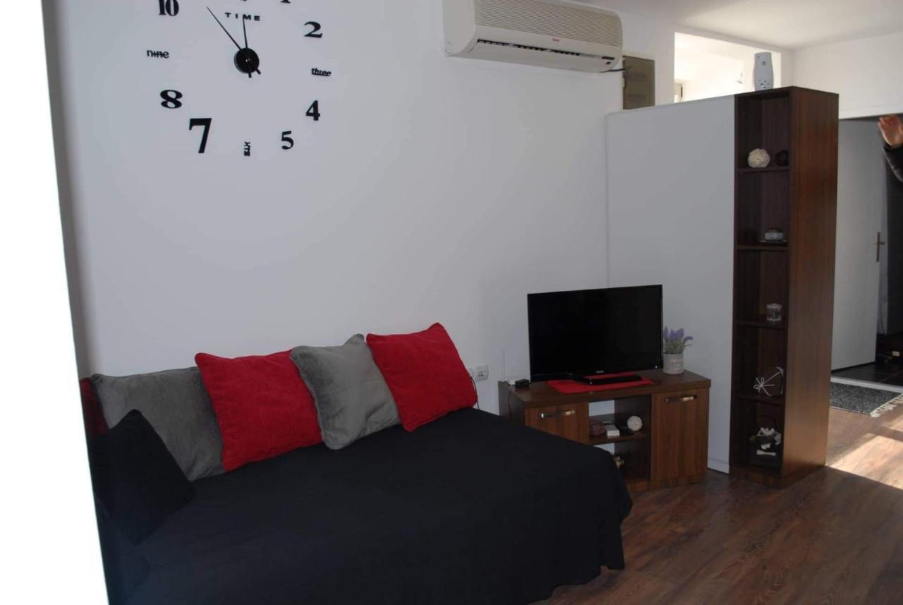 Stan na dan - apartman Djordjevic Vranje Bagian luar foto