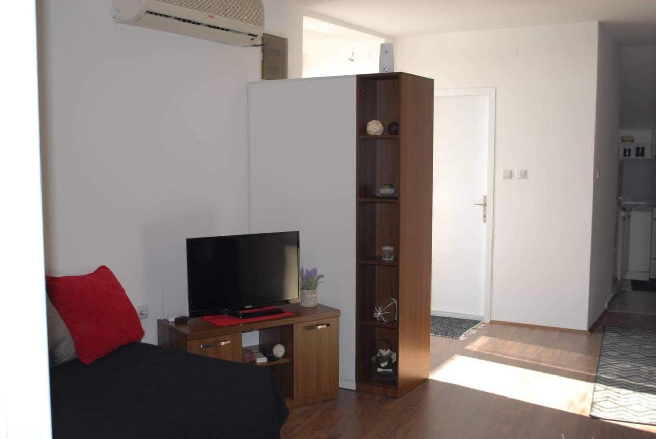 Stan na dan - apartman Djordjevic Vranje Bagian luar foto